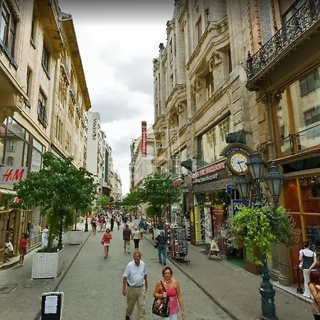 Residence Main Street Apartman