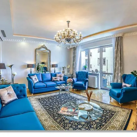 Residence Central Apartment